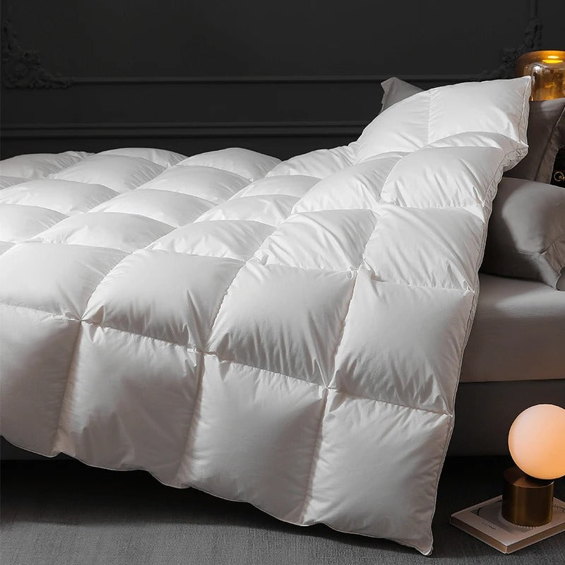 Luxury 95% White Goose Down Duvet